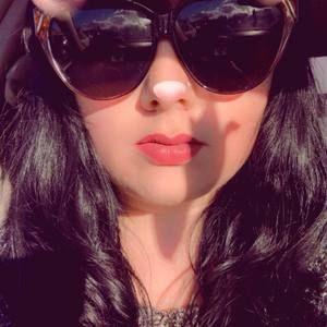 Meet your Posher, Jillian